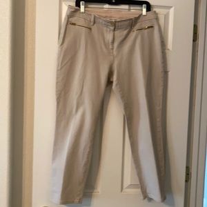 Chicos so slimming size 2 ankle pants